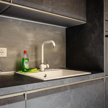 Luxury 2bed In Location Apartment Bologna