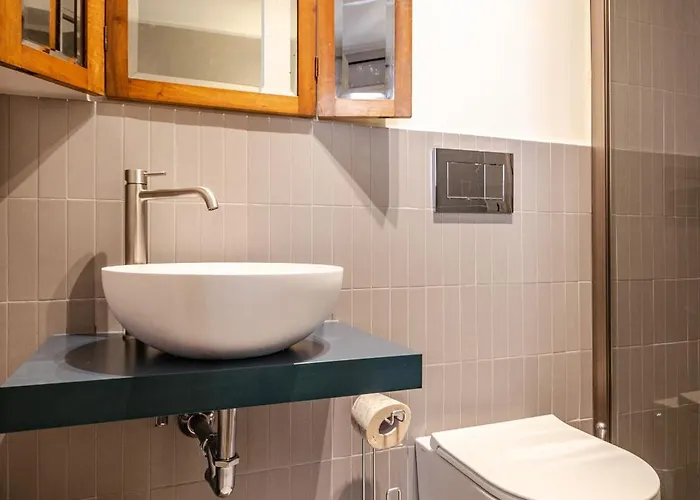 Luxury 2bed In Location *